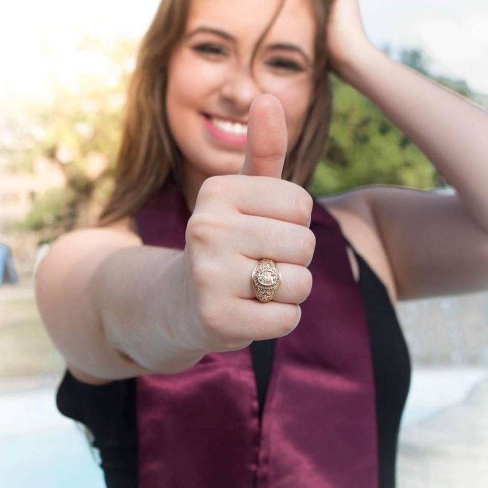 Meet your Posher, Natalie